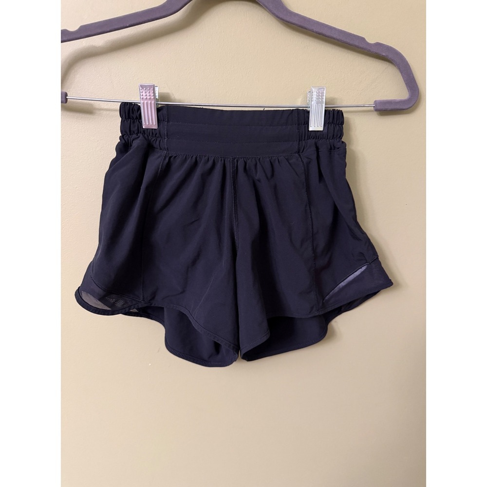 Lululemon Hotty Hot High-Rise Lined Short 2.5 Black LW7AVGT Size 2